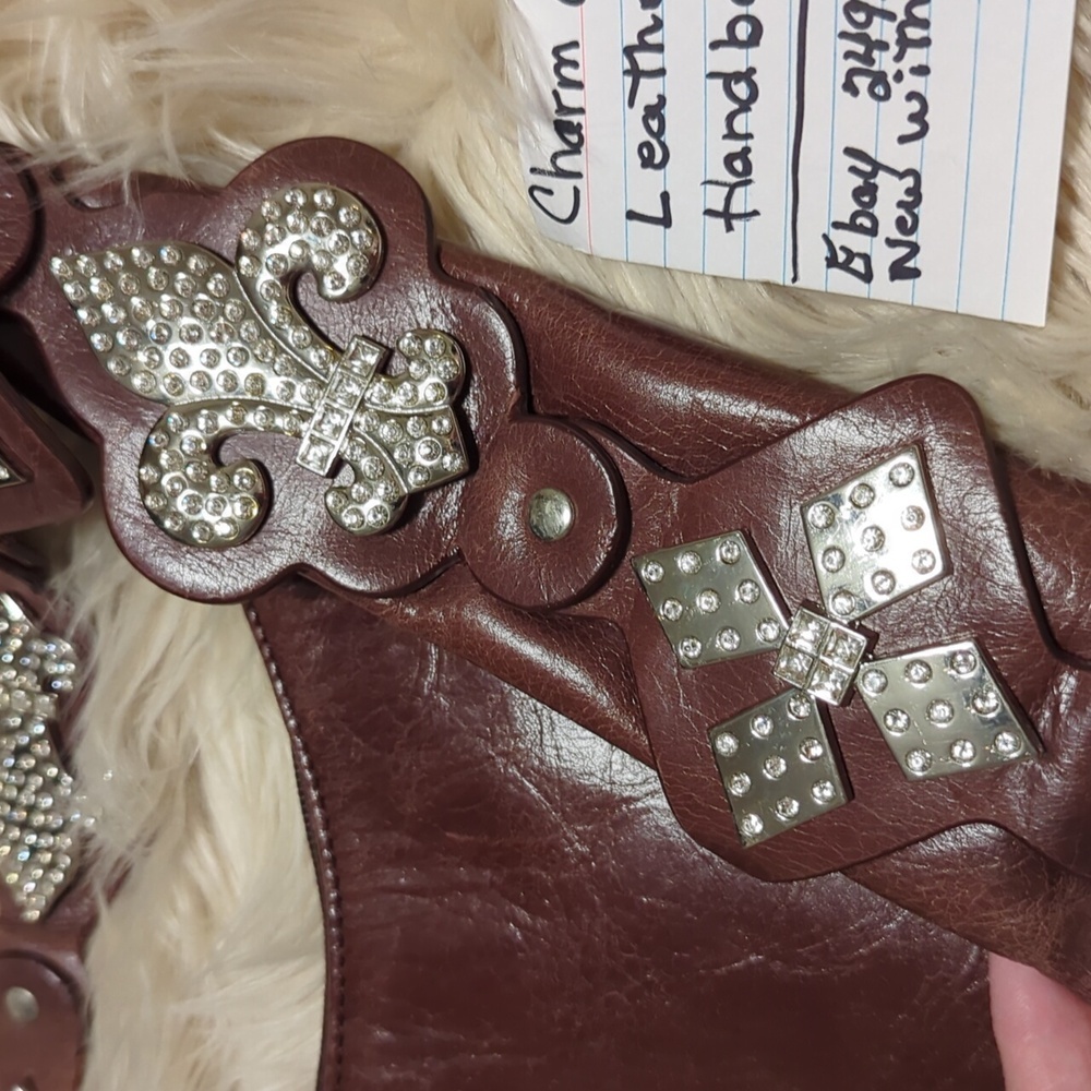 Charm and Luck brown leather shoulder bag - Picture 11 of 15